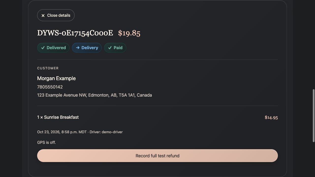 Expanded order details with Delivered, Delivery and Paid badges and fictional customer information.